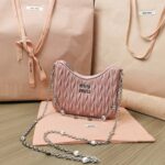 Matelassé nappa leather shoulder bag pink