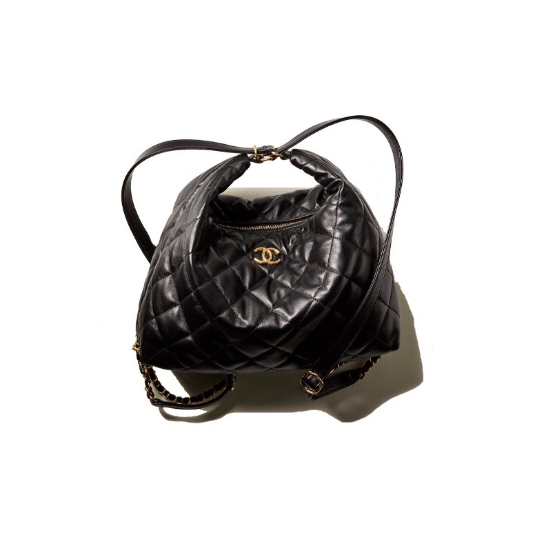 DM_20260117020425_001 CHANEL 22B MAXI HOBO - Image 1