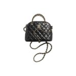 CHANEL CLUTCH EXTREMELY CHAIN