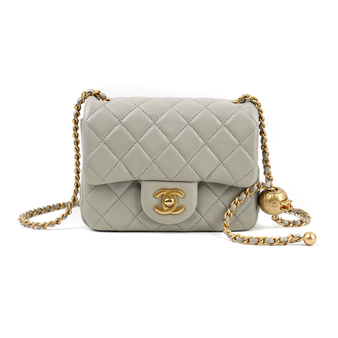 DM_20260120000844_003 CHANEL FLAP BAG GOLD BALL GRAY - Image 1